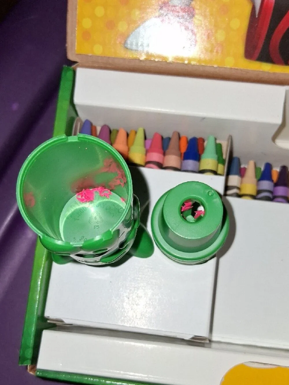 Crayola Crayon Multicolor Crayons w/Bonus Crayon Sharpener 120 Count